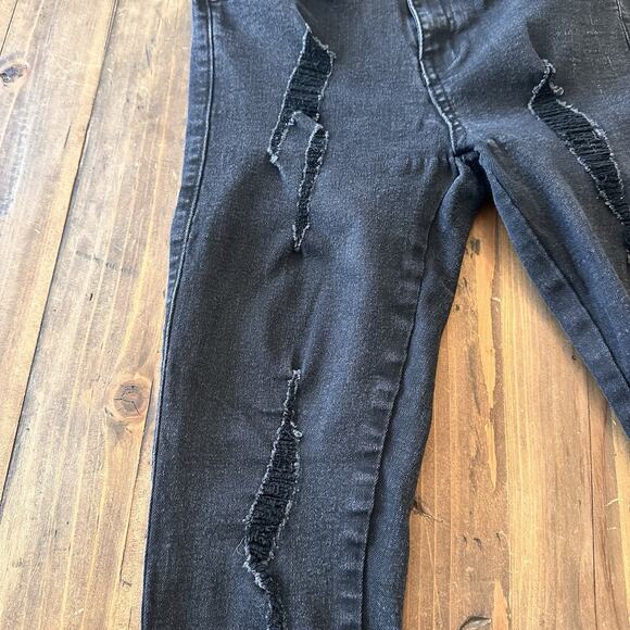 Judy Blue Jeans Size 5/27 Skinny Cropped Ultra Distressed Raw Hem Black Stretch - Picture 3 of 16